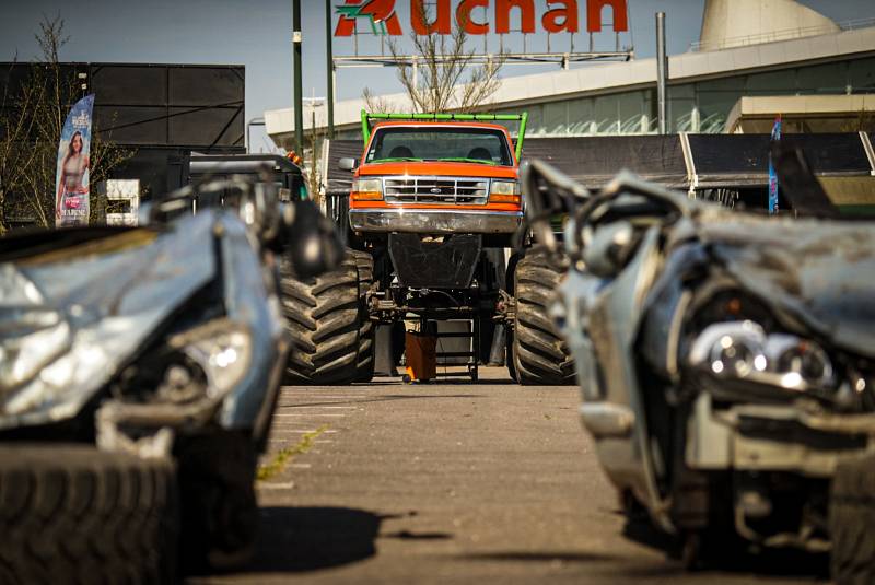 Monster Jam France 2026, Monster Jam Paris 2026, spectacle monster truck France 2026, Hells Drivers, monster truck France
