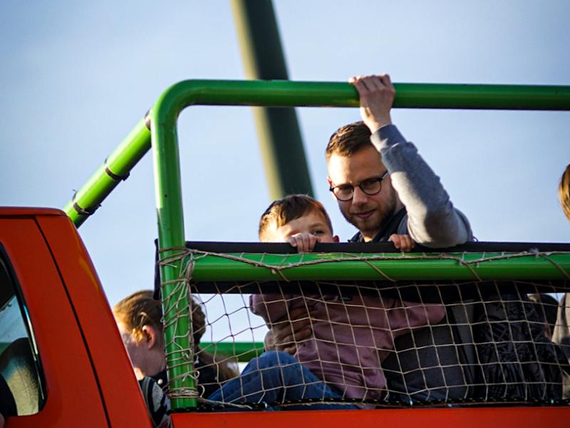spectacle Monster Truck enfant, âge minimum Monster Truck, Hells Drivers famille, sortie famille spectacle cascade, Monster Truck bébé