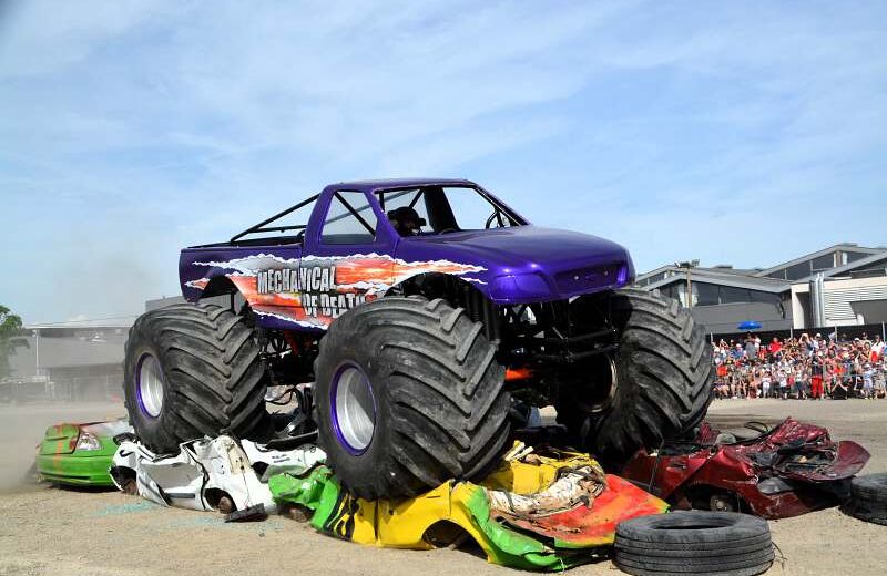 Monster Truck Metz, Hells Drivers Semécourt, spectacle cascades Metz, Danglade Show 2026, sortie famille Moselle