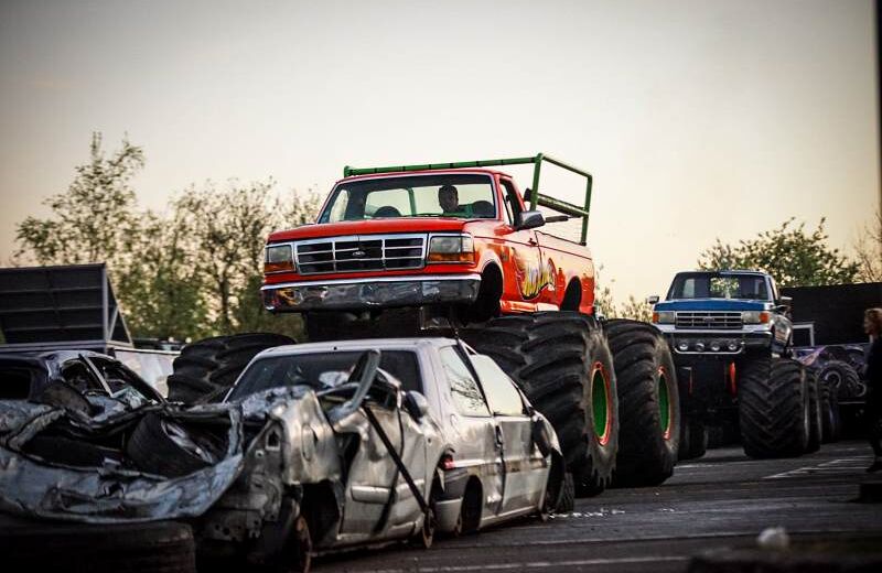 Monster Truck Paris, Hells Drivers Île-de-France, spectacle cascades Paris, Danglade Show 2026, sortie famille Val-d'Oise