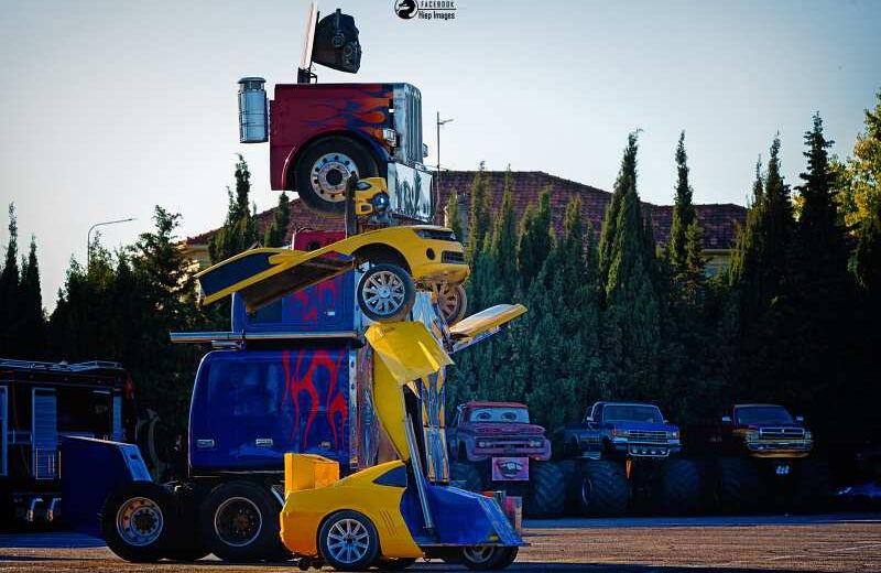 Transformers spectacle France, Optimus Prime grandeur nature, Bumblebee robot géant, Danglade Show Transformers, Transformers live Europe